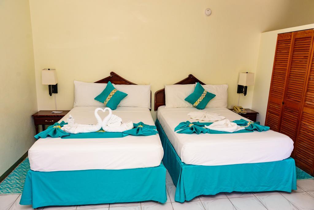 Villa Sonate Runaway Bay Exterior foto
